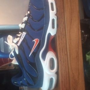 Nike Air max shoes for men brand new